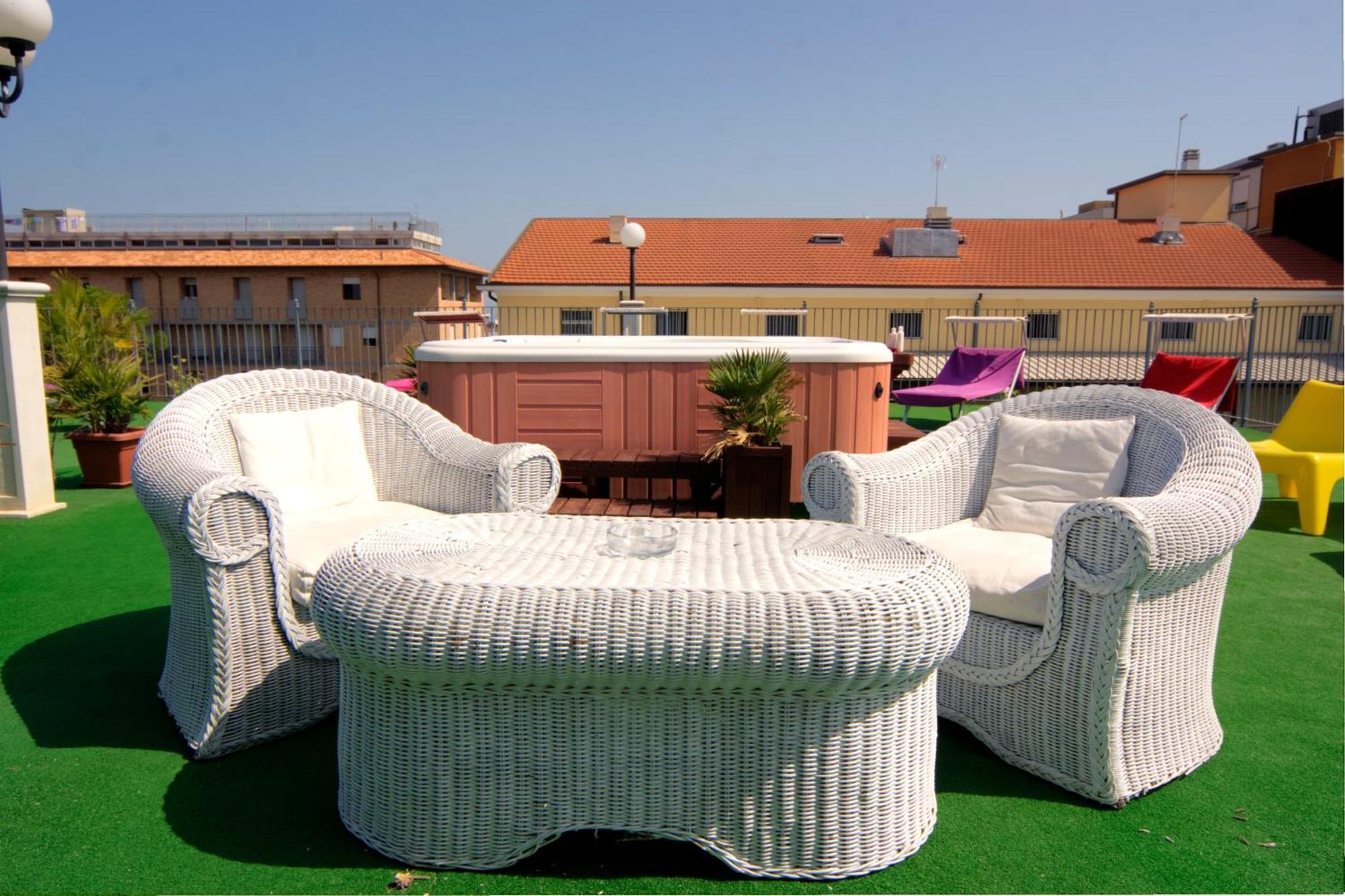 רימיני Residence Divina מראה חיצוני תמונה