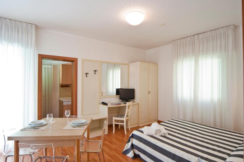 רימיני Residence Divina חדר תמונה