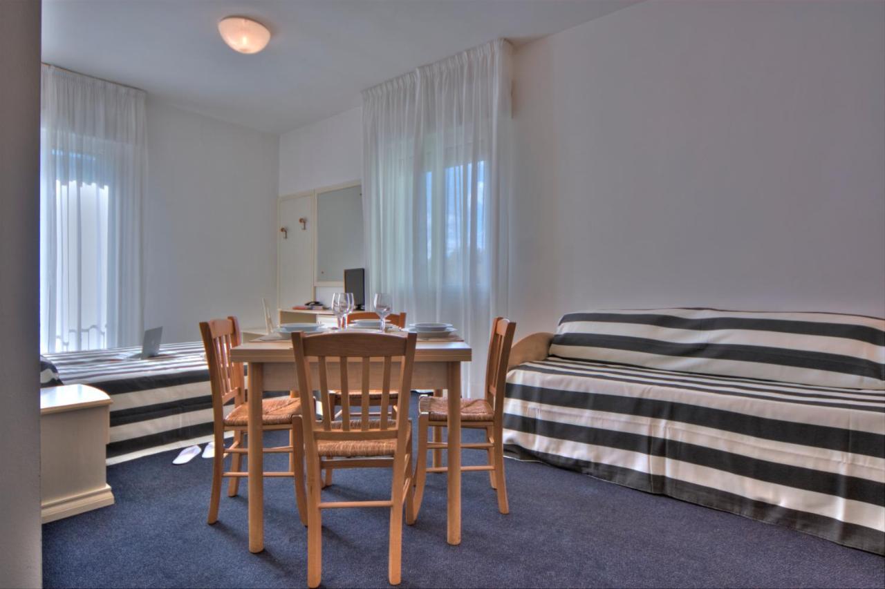 רימיני Residence Divina חדר תמונה