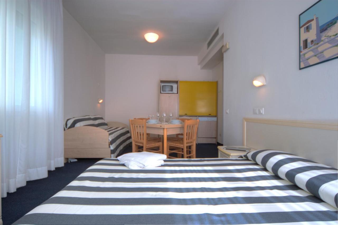 רימיני Residence Divina חדר תמונה